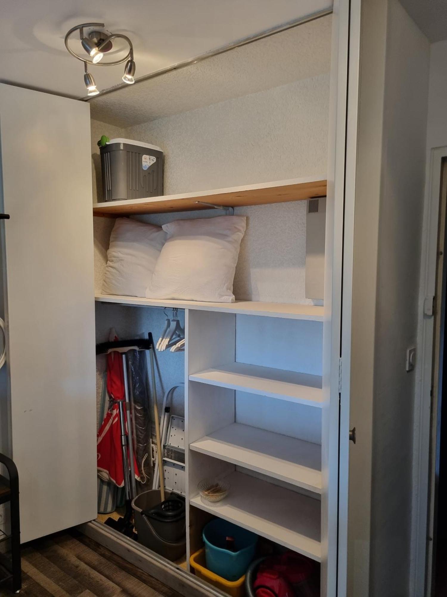 Superbe T2 Tout Confort 3 Etoiles, Entierement Renove Avec Piscine, Parking, Clim, Wifi, Netflix La Grande Motte Luaran gambar